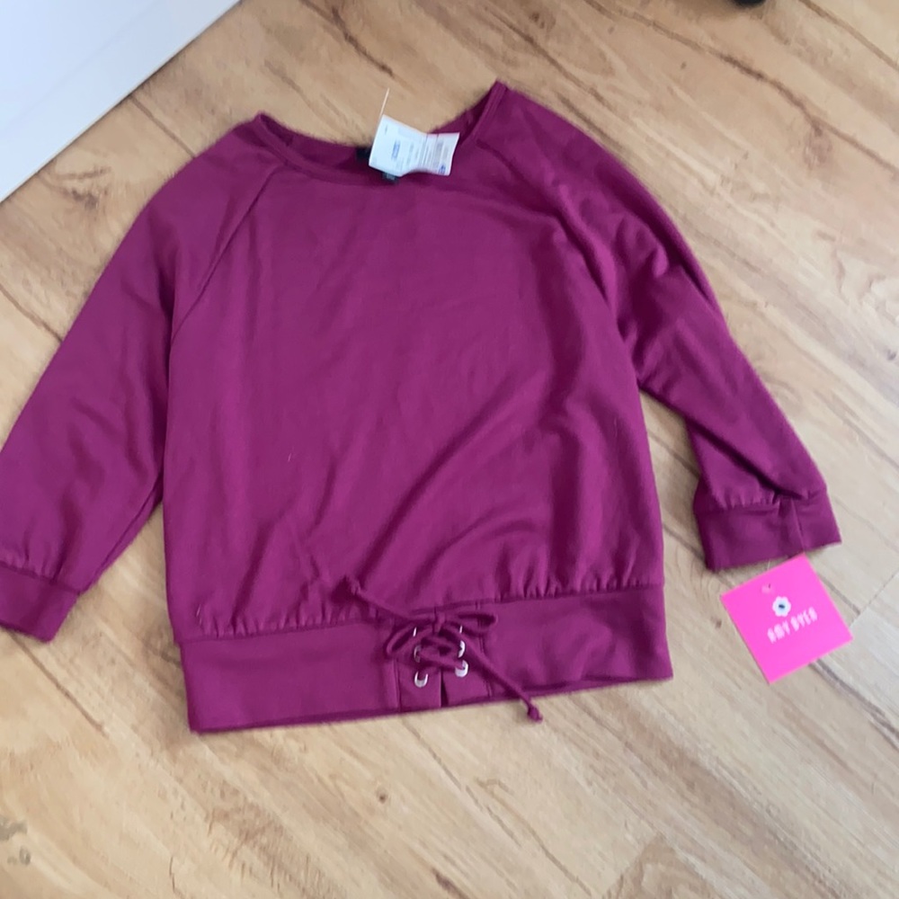 Cute velvet sweater/shirt
